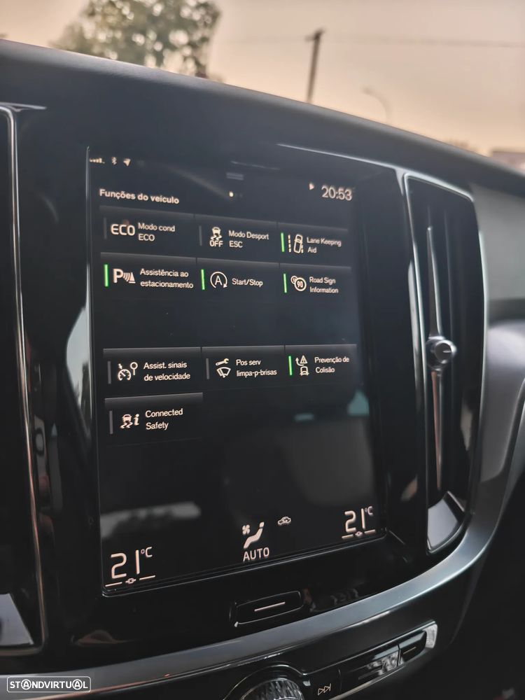 Volvo V60 2.0 D3 Momentum - 16