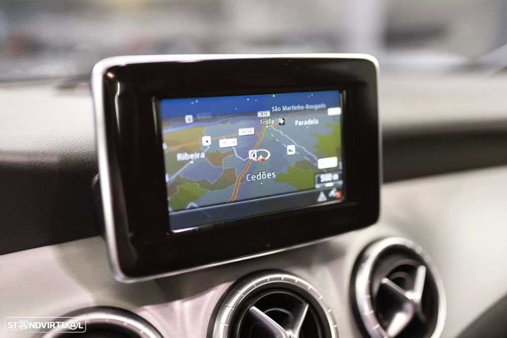 Mercedes-Benz CLA 220 - 19