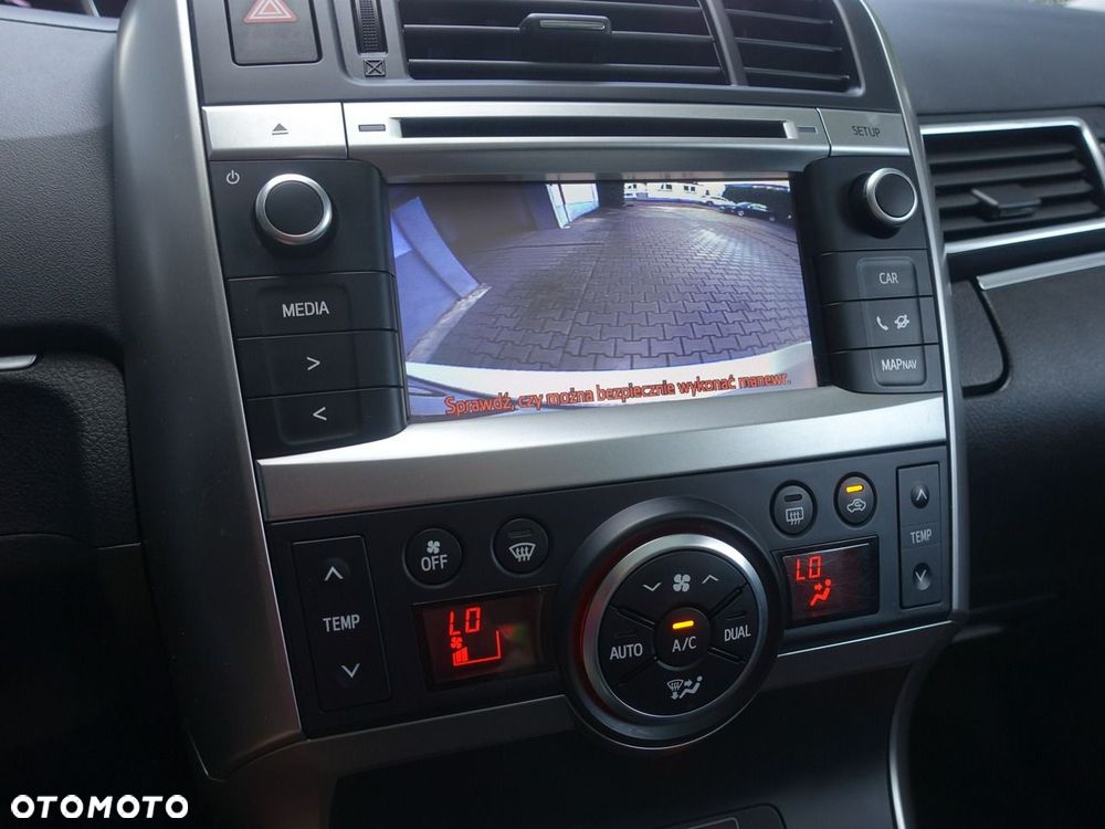 Toyota Verso 1.6 Active - 19
