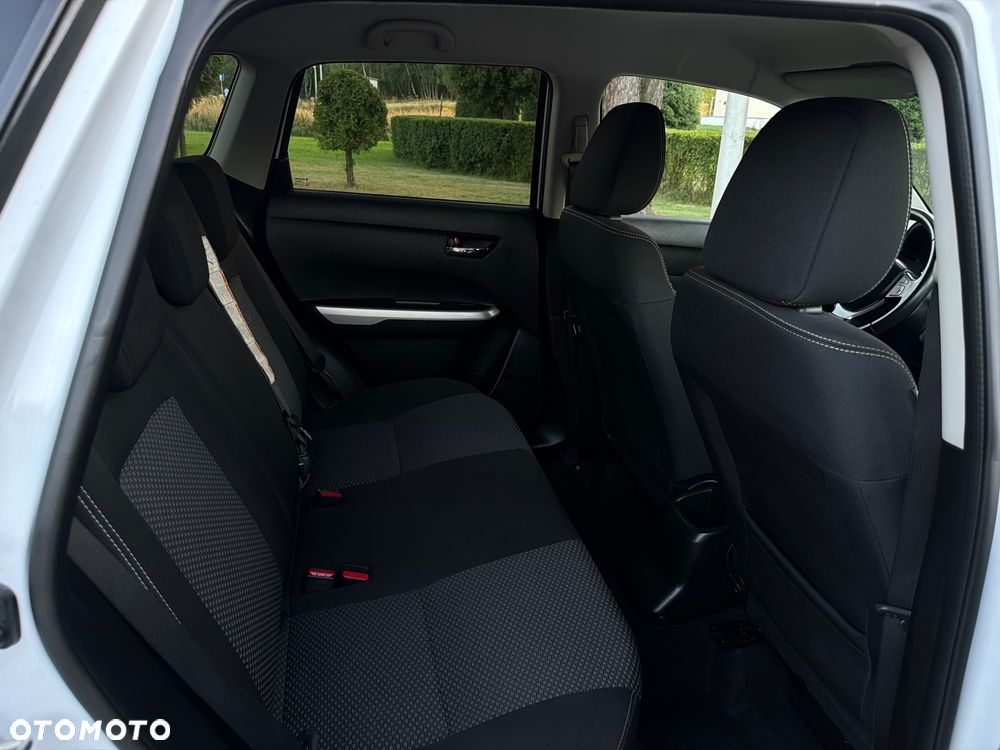 Suzuki Vitara 1.6 (4x2) Club - 35