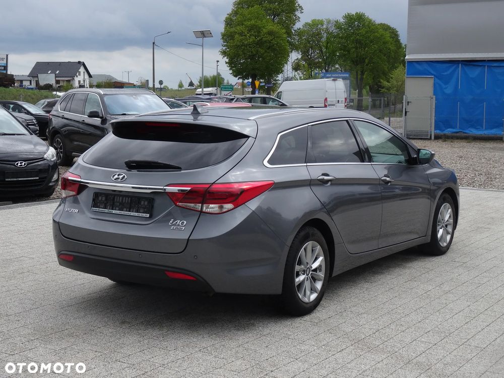 Hyundai i40 Kombi 1.7 CRDi DCT Style - 10