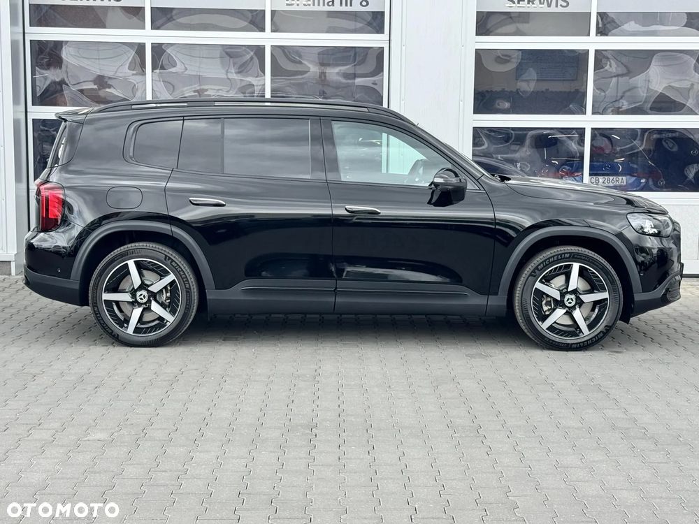 Mercedes-Benz GLB - 7