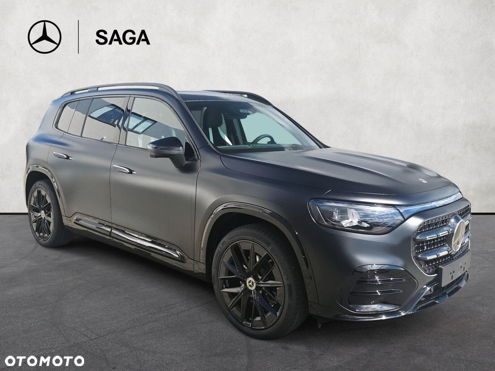 Mercedes-Benz GLB - 4