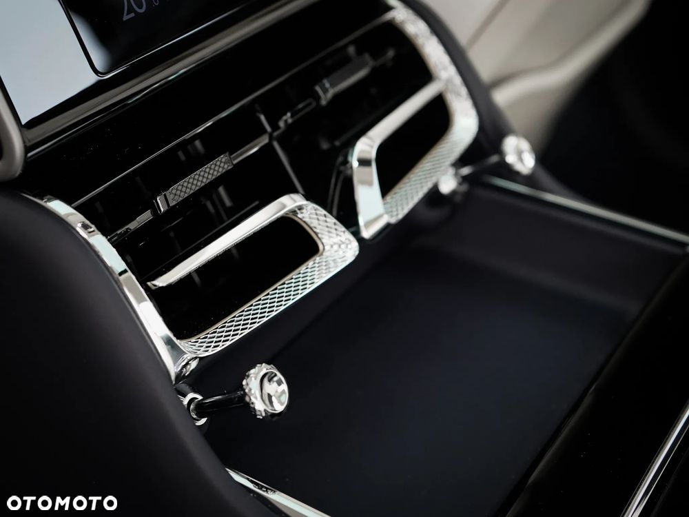 Bentley Flying Spur W12 S - 33