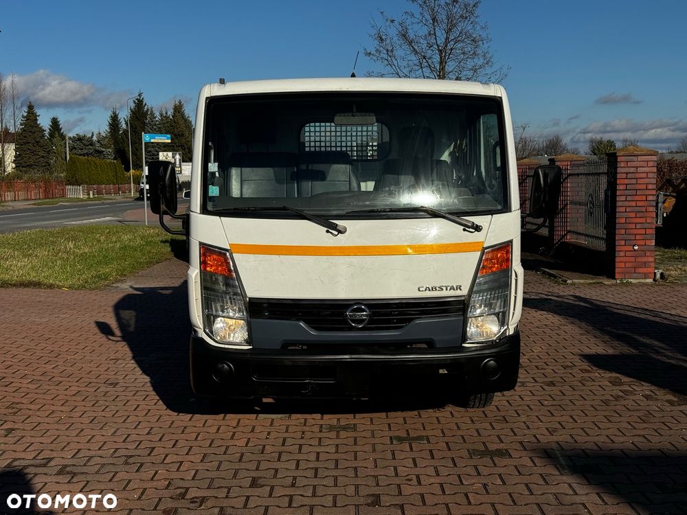Nissan Cabstar 35.11 - 15