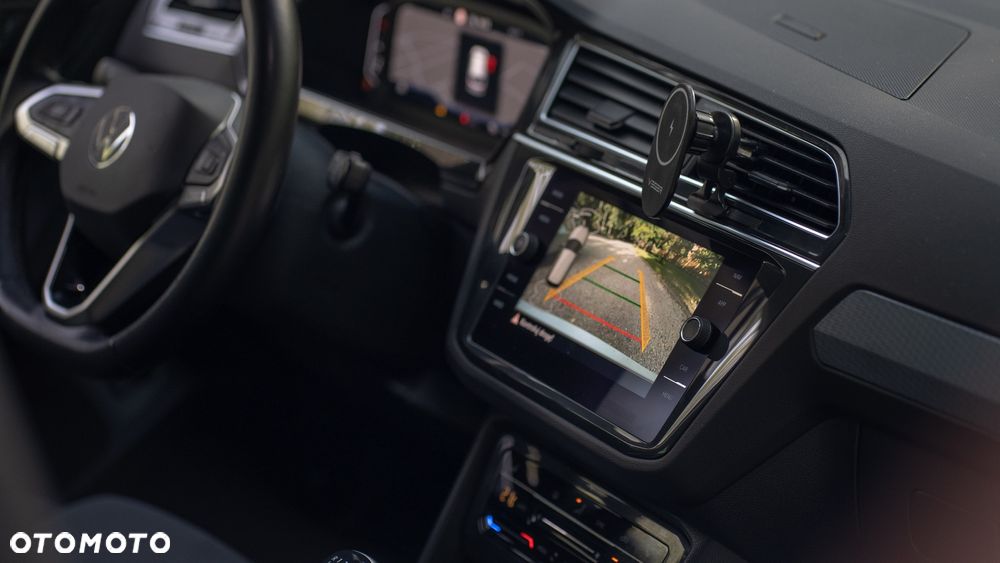 Volkswagen Tiguan - 9