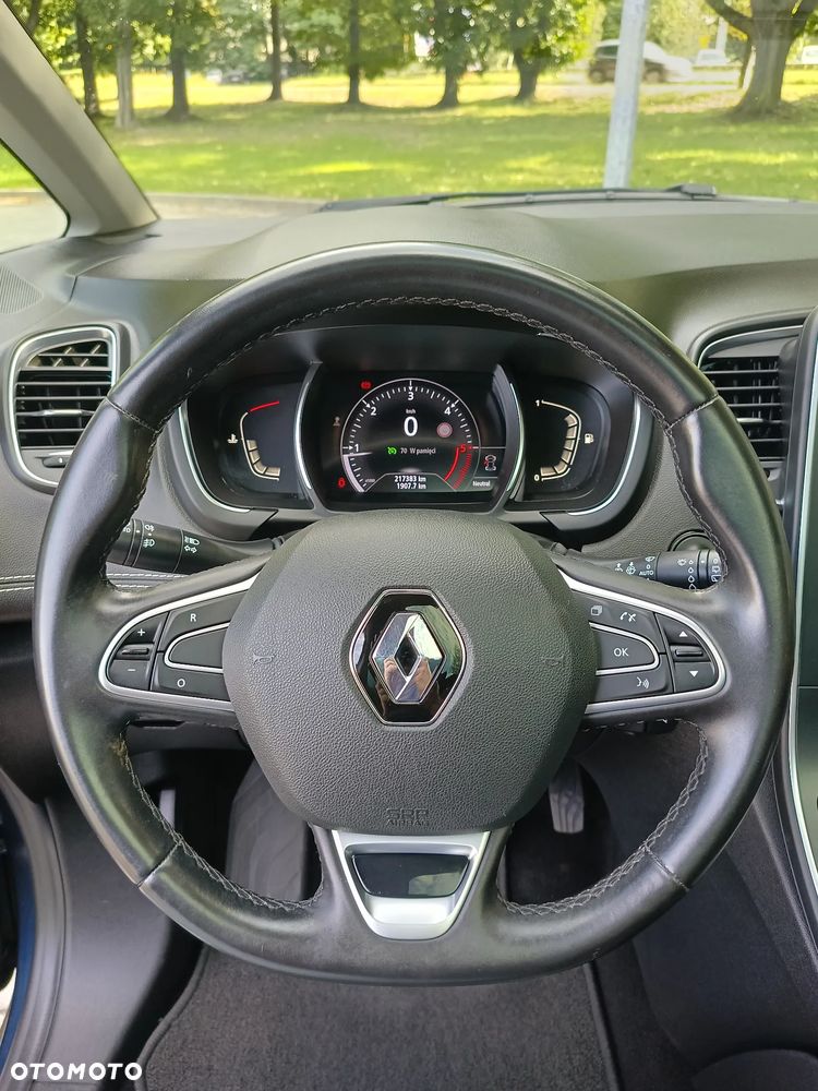 Renault Scenic - 10