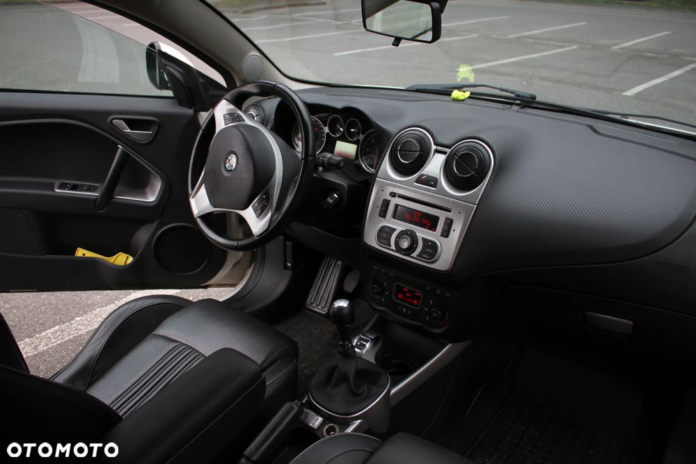 Alfa Romeo Mito 1.3 JTDM Distinctive S&S - 19