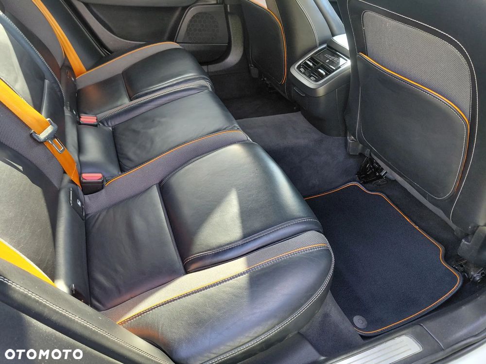 Volvo V90 Cross Country D5 AWD Ocean Race - 18