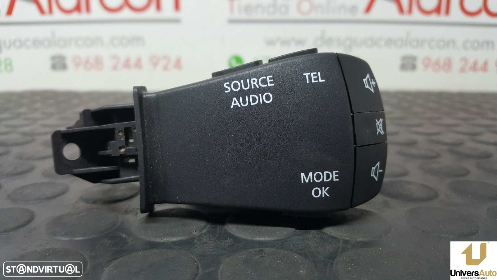 CONTROLE DO SISTEMA DE ÁUDIO / RÁDIO CD RENAULT MEGANE IV BERLINA 5P GT-LINE - 8