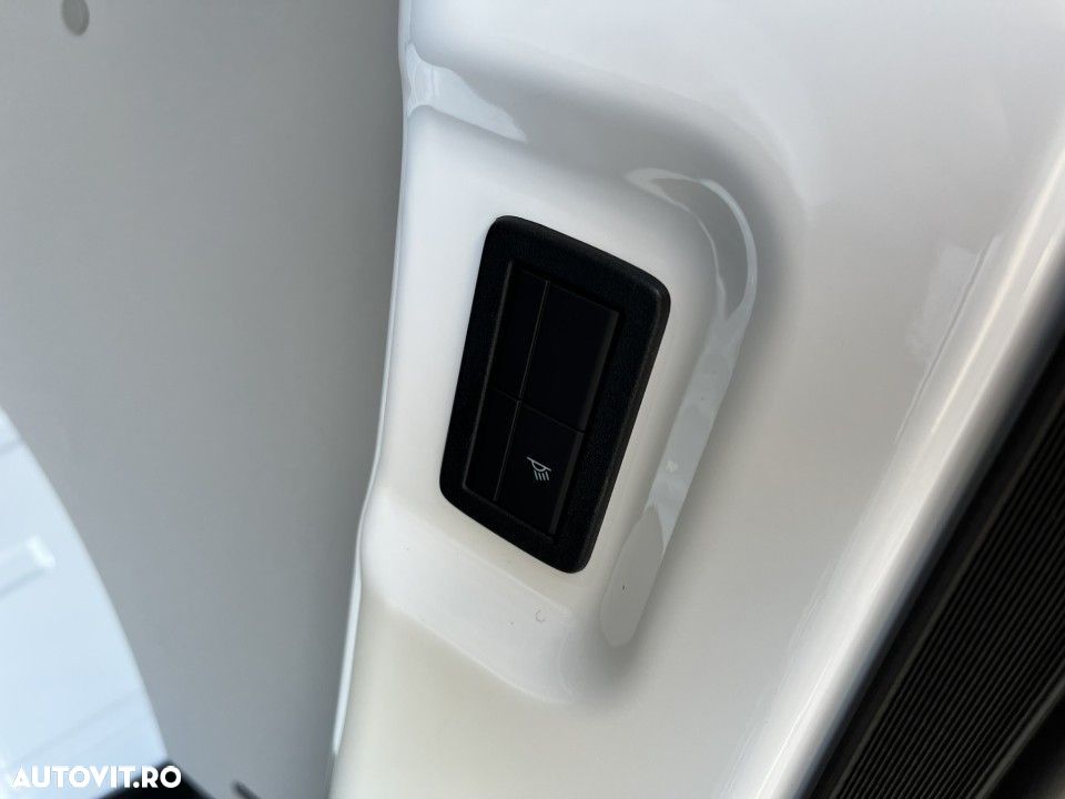 Ford Transit Custom - 13