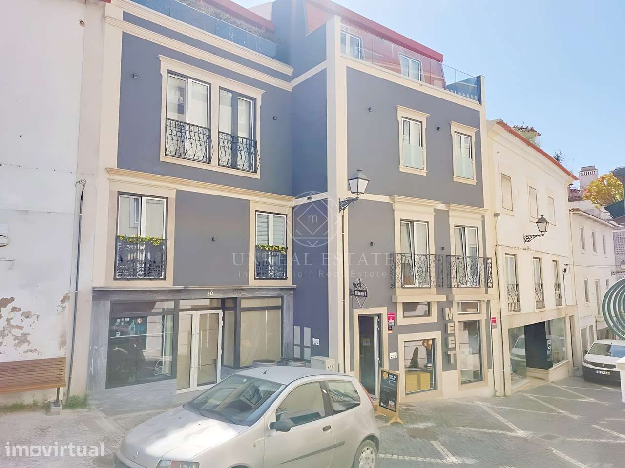 Apartamento T2 Moderno com garagem, localizado  no Centro Histórico de - Grande imagem: 3/27