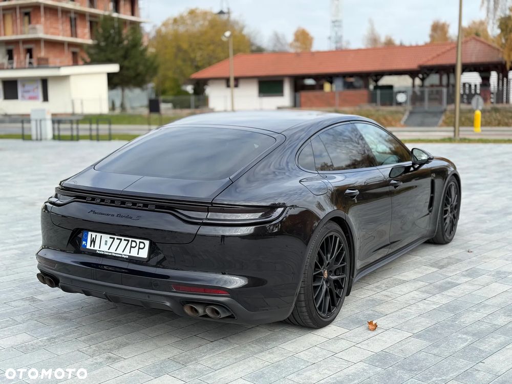 Porsche Panamera Turbo S Executive - 14