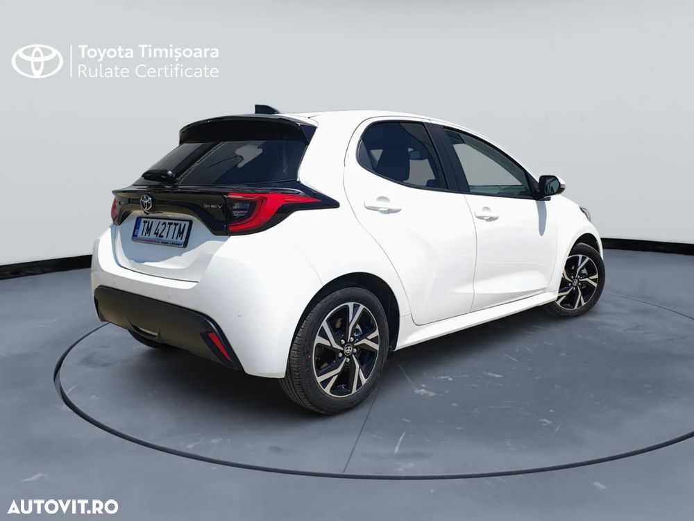 Toyota Yaris - 4