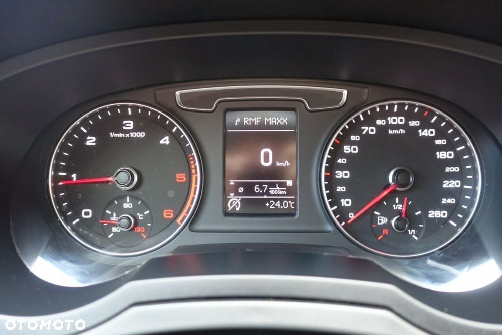 Audi Q3 - 19