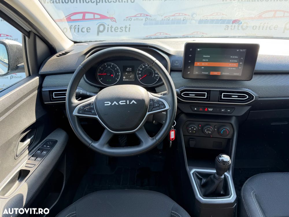Dacia Logan TCe 90 MT6 Comfort - 5