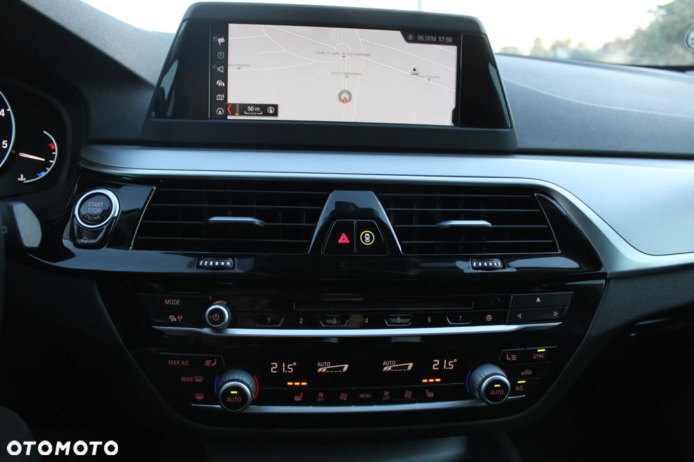 BMW Seria 5 520d M Sport Edition - 35