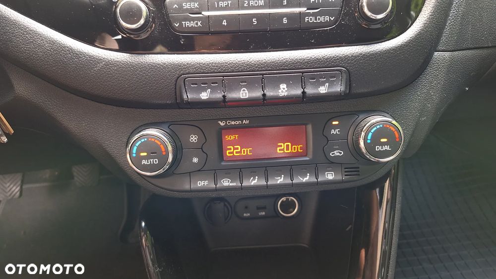 Kia Ceed - 20