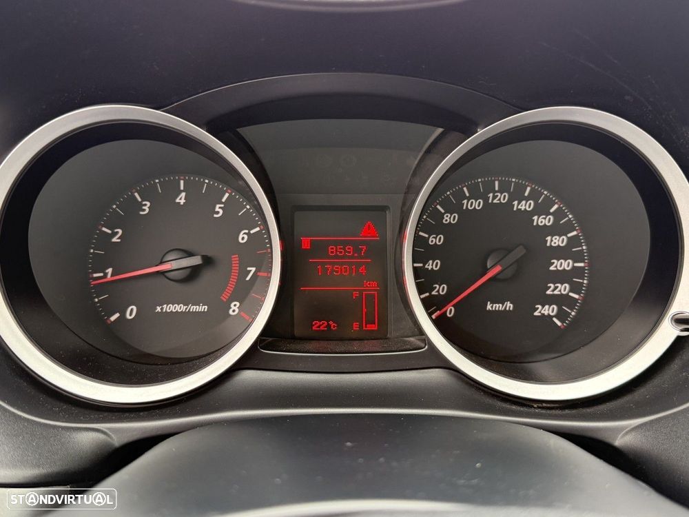 Mitsubishi Lancer 1.6 Invite ClearTec - 17