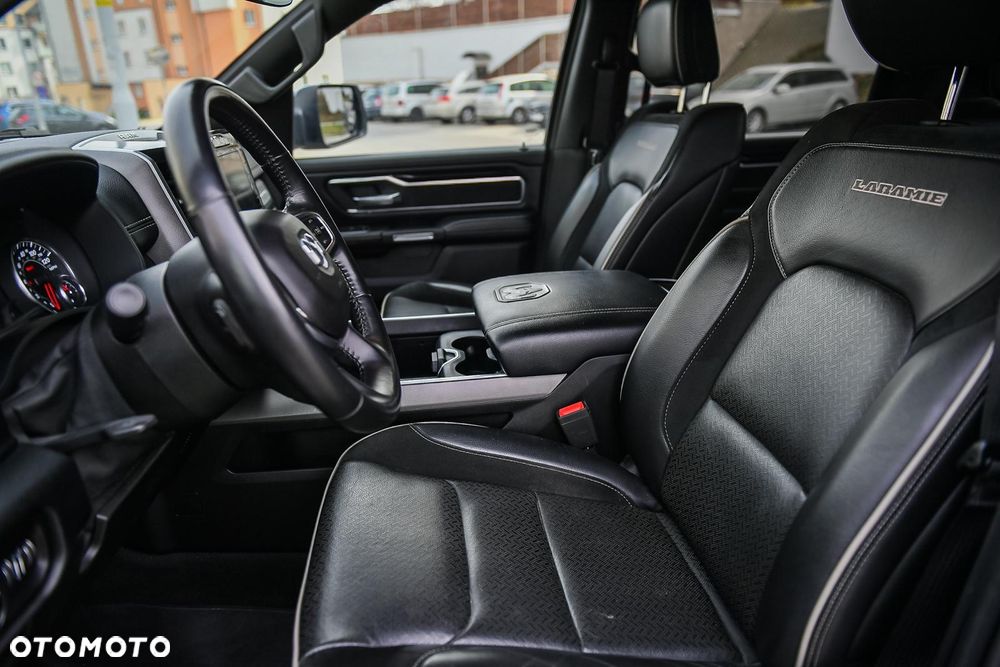 RAM 1500 5.7 Crew Cab Laramie - 14