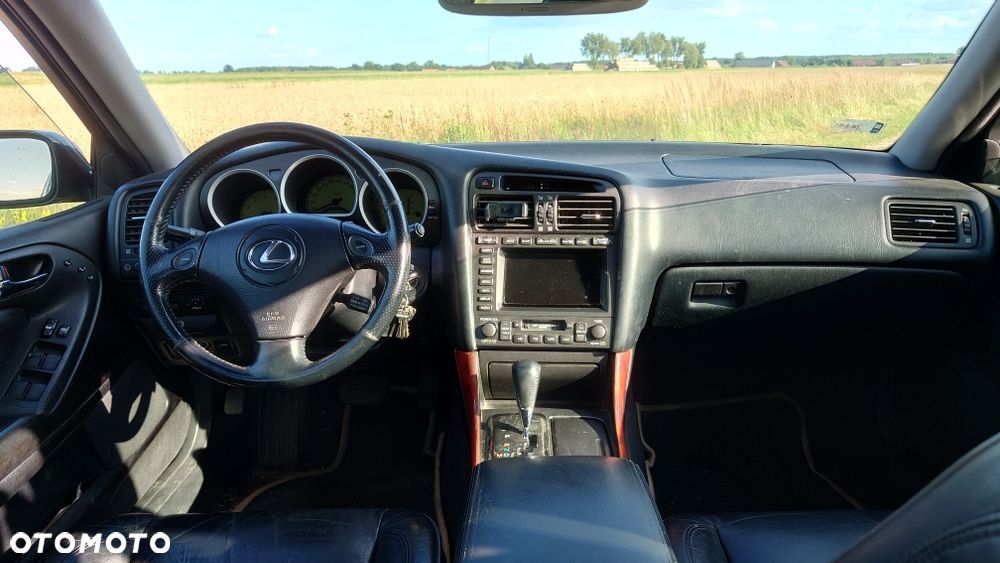Lexus GS - 5