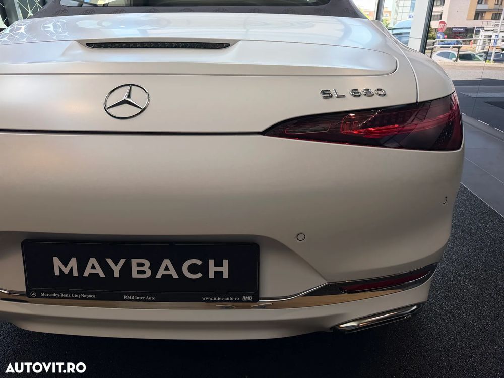 Mercedes-Benz SL 680 Maybach Monogram Series - 14