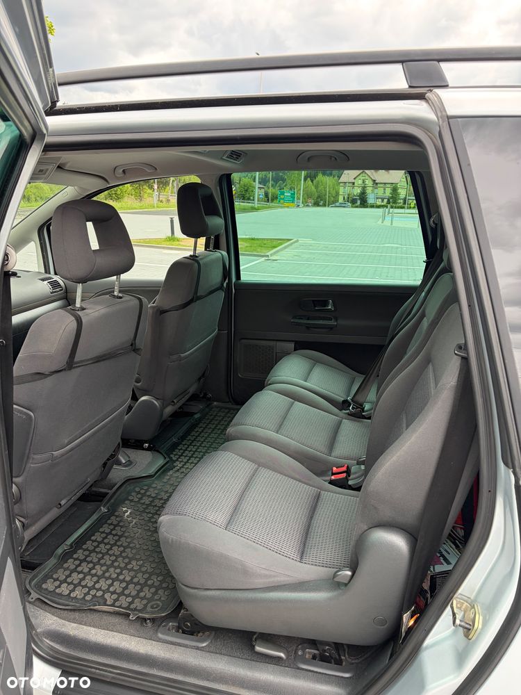 Volkswagen Sharan - 12