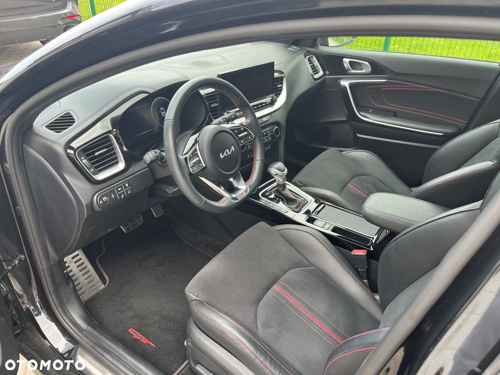 Kia ProCeed 1.6 T-GDI GT DCT - 3