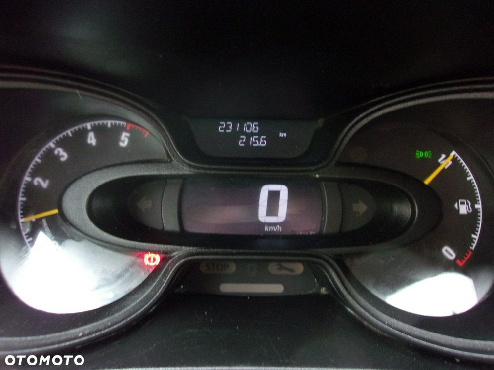 Opel Vivaro - 12