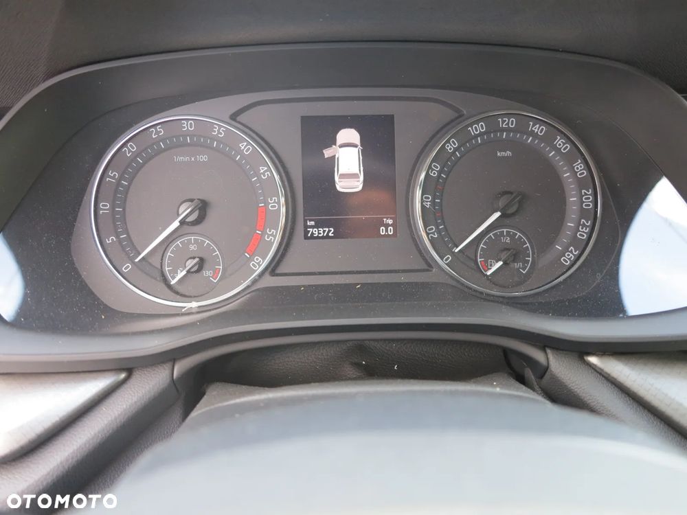 Skoda Octavia 2.0 TDI Ambition - 11