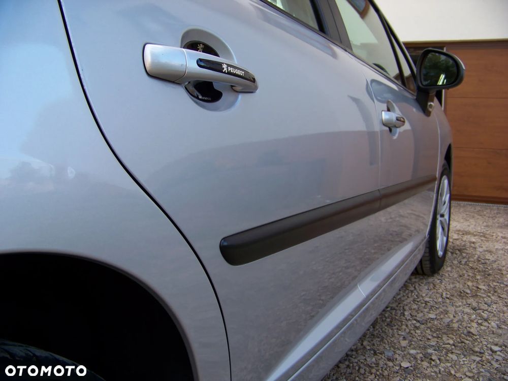Peugeot 207 1.4 Trendy - 13