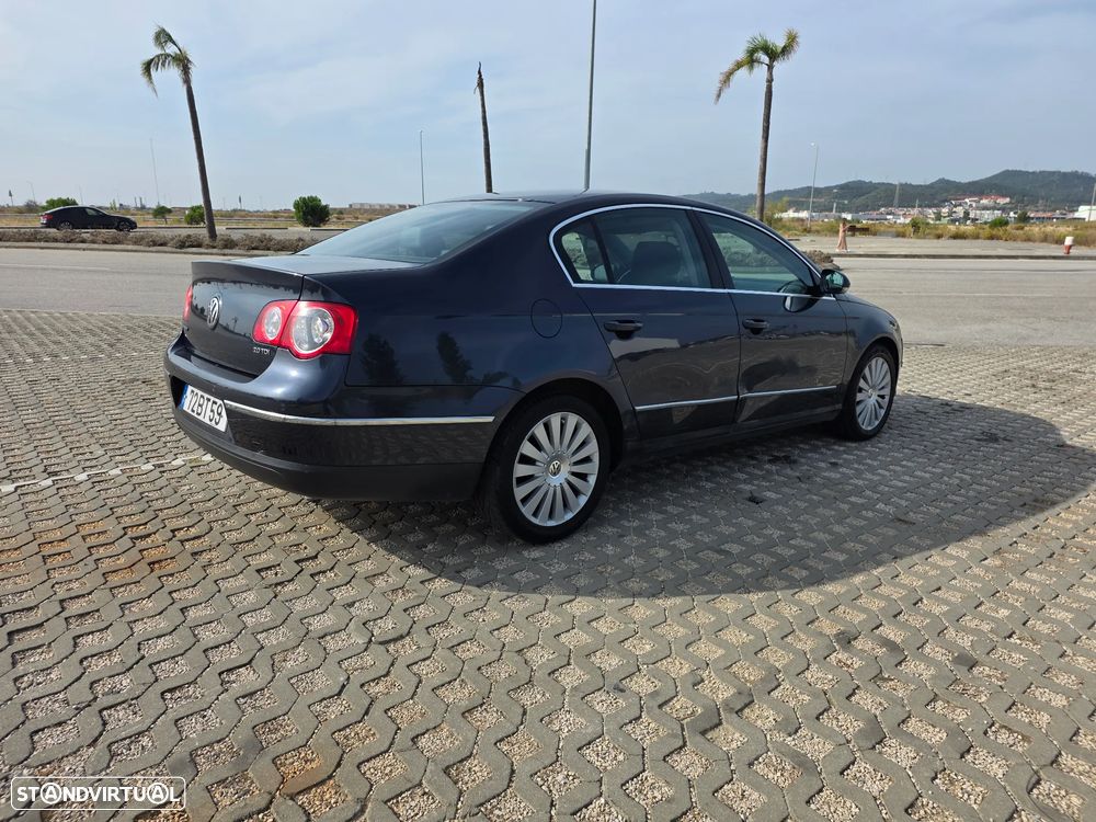 VW Passat 2.0 TDI Highline — photo 5