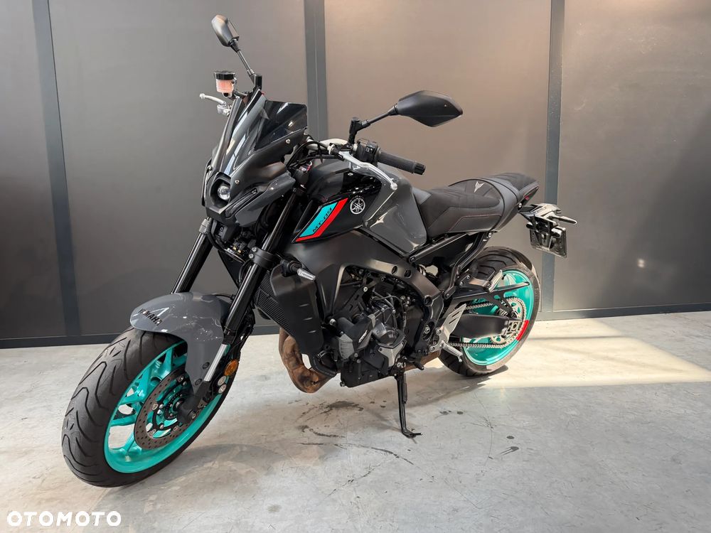 Yamaha MT - 6