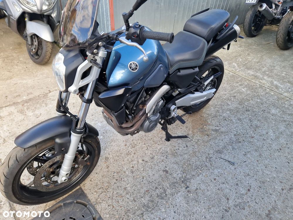 Yamaha MT - 9