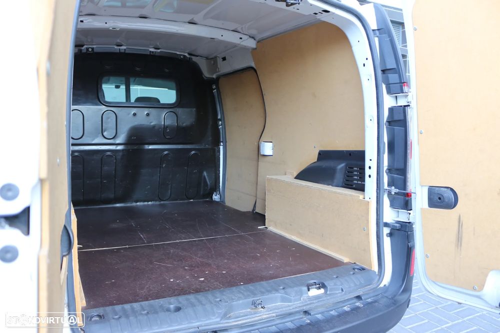 Renault Kangoo MAXI 1.5dci  3L C/IVA DEDUTIVEL - 32