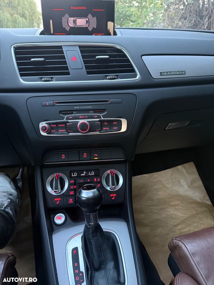 Audi Q3 2.0 TDI Quattro S tronic - 34
