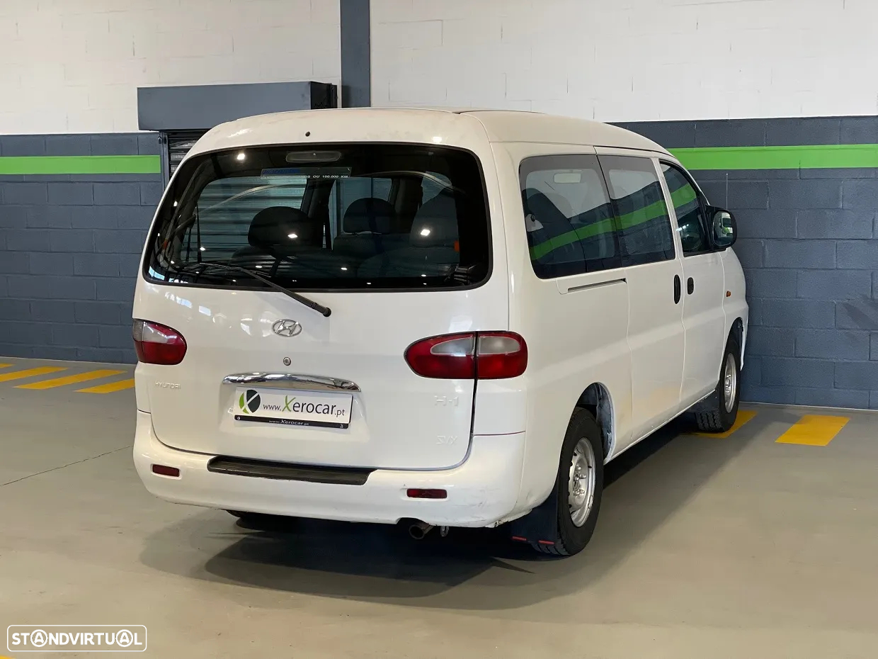 Hyundai H-1 2.4 TD 9L - 4