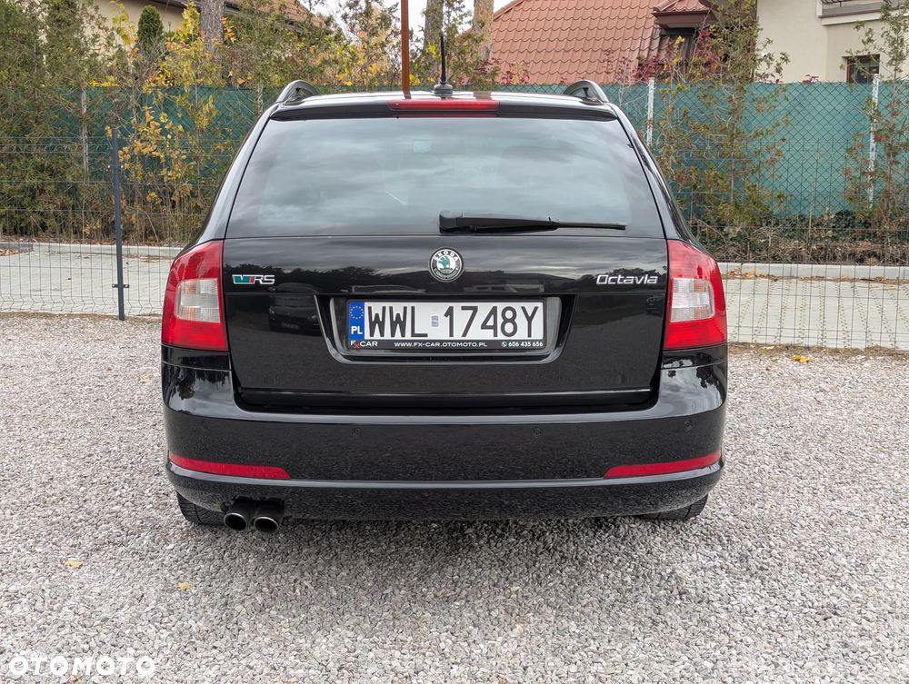 Skoda Octavia Combi 2.0 TSI RS - 6