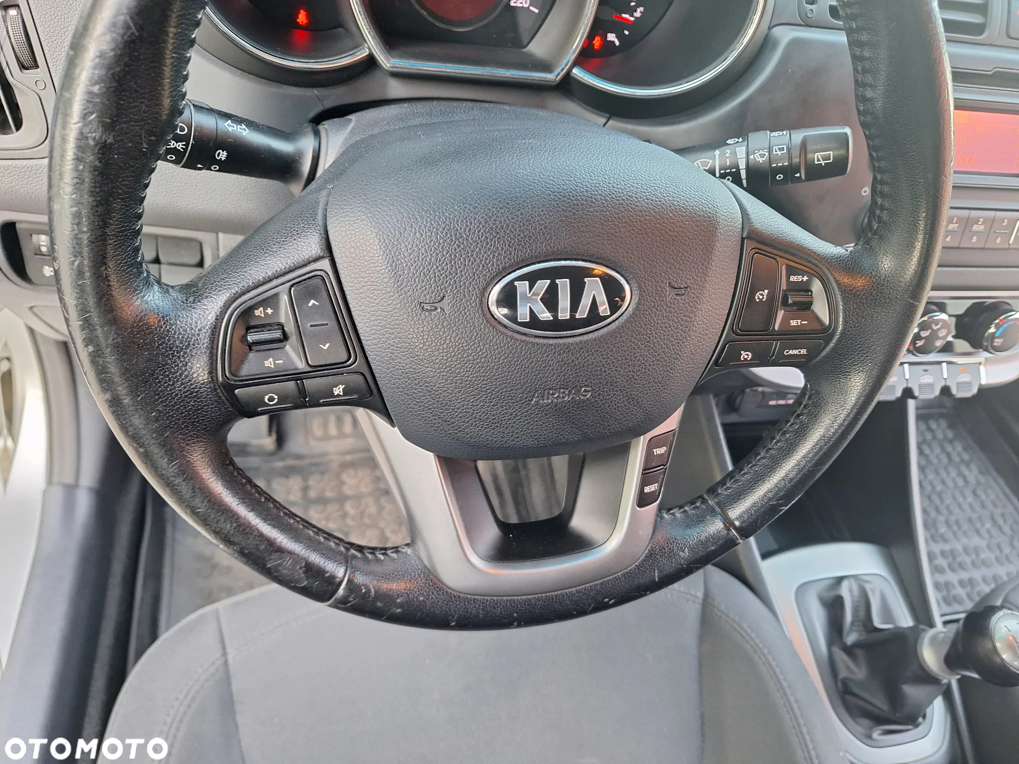 Kia Rio 1.2 S - 18