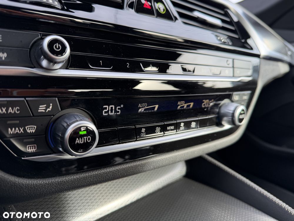 BMW Seria 5 518d mHEV M Sport sport - 17