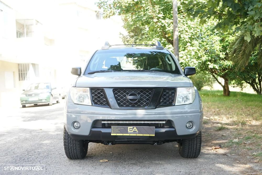 Nissan Navara 2.5 dCi CD SE C-Channel - 2