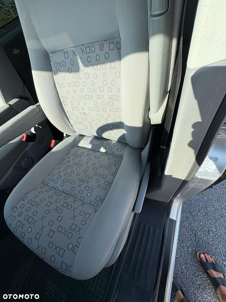 Volkswagen Caravelle L1 - 17