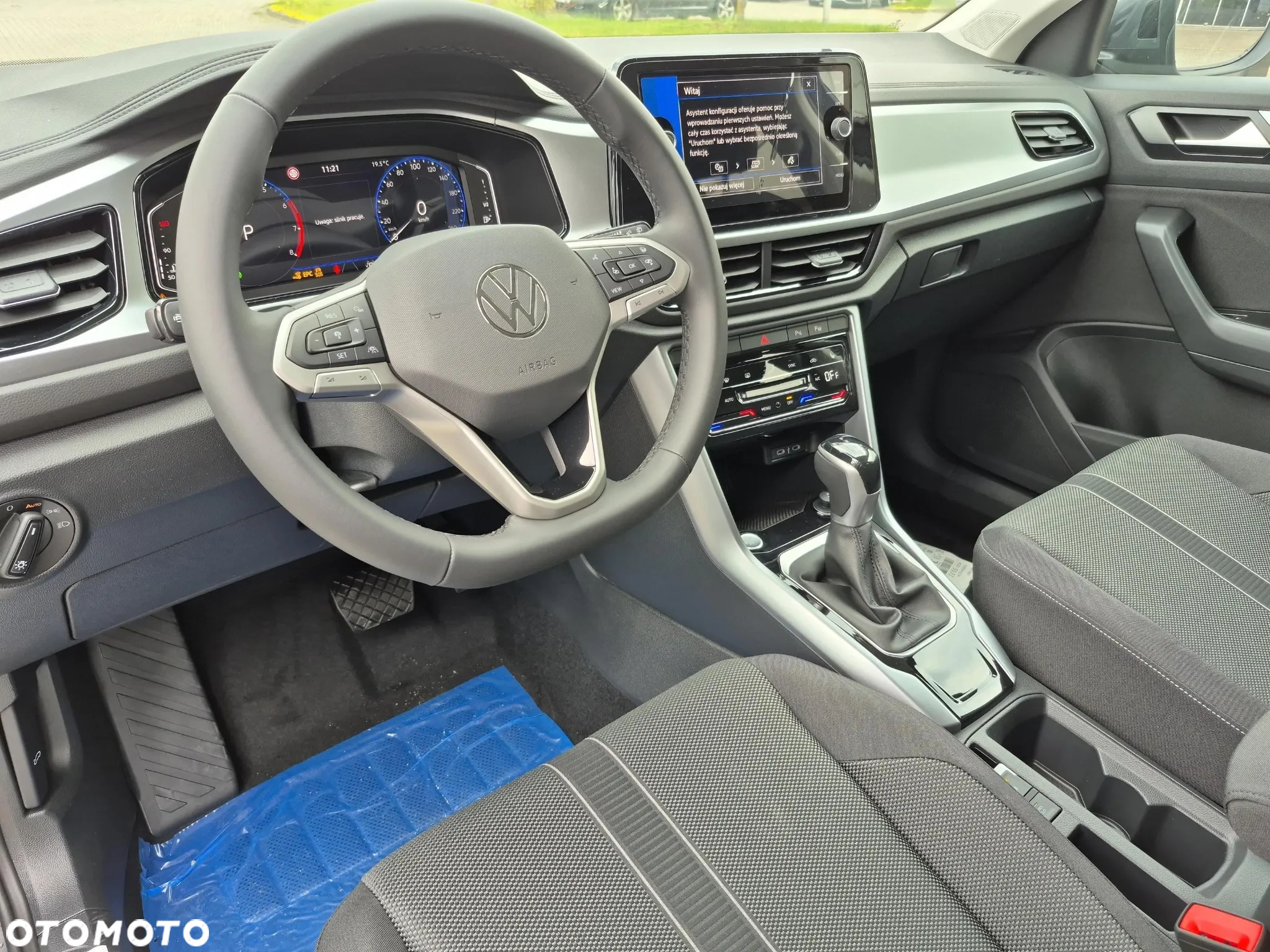 Volkswagen T-Roc 1.5 TSI Life Plus DSG - 9