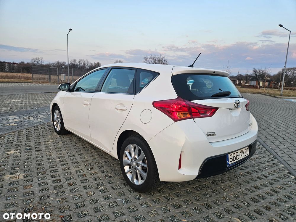 Toyota Auris 1.4 D-4D Comfort - 6