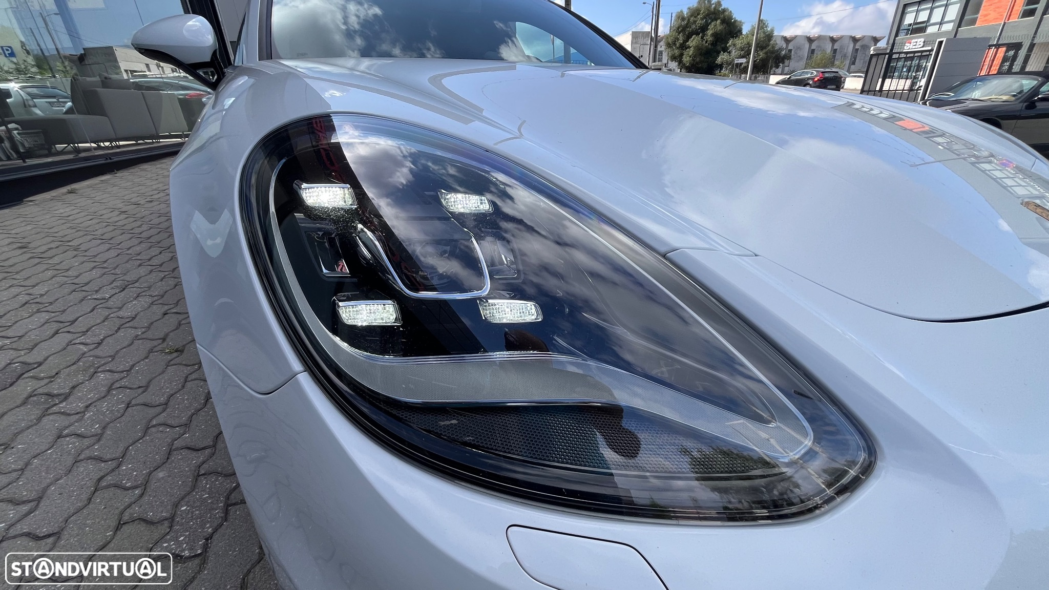 Porsche Panamera Sport Turismo 4 E-Hybrid - 17