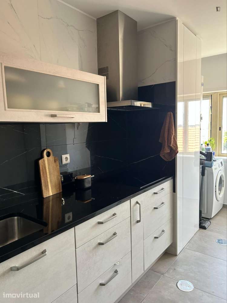 Apartamento com 2 quartos - localizado em Valadares Porto - Grande imagem: 5/9