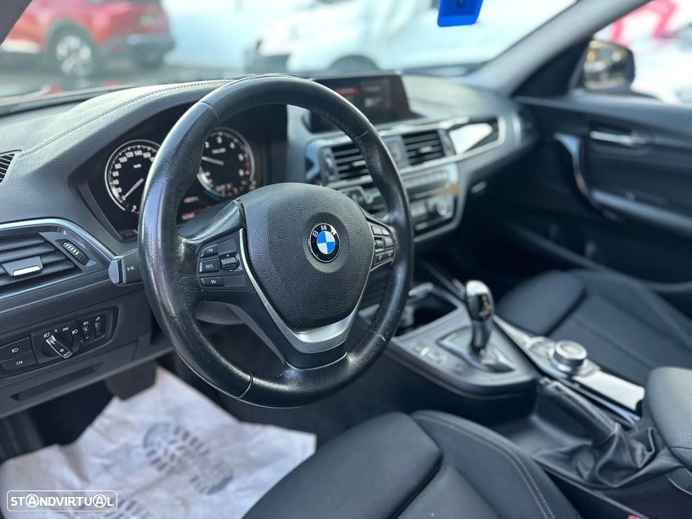 BMW 116 d Aut. Sport Line - 7