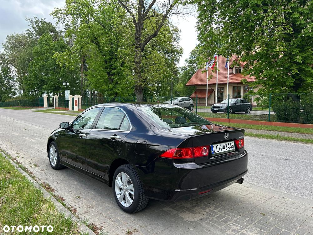Honda Accord 2.0 i Comfort - 2