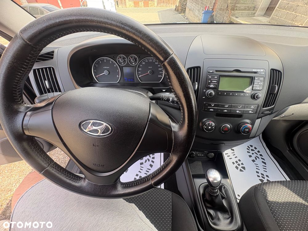 Hyundai i30 1.4 Comfort - 16
