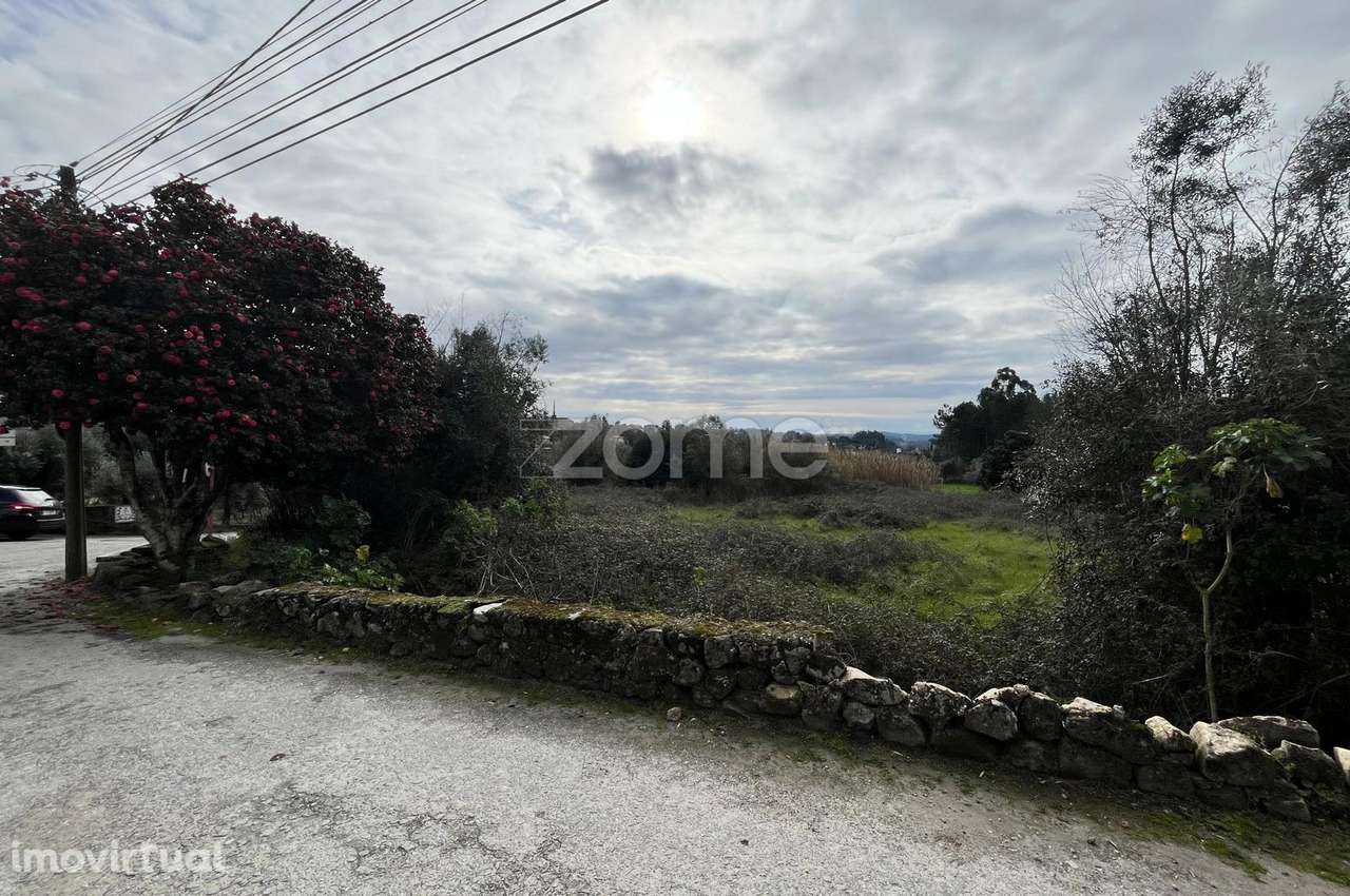Terrenos Urbanizáveis em Serviçaria, Rio de Moinhos, Satão, Viseu. - Grande imagem: 2/15